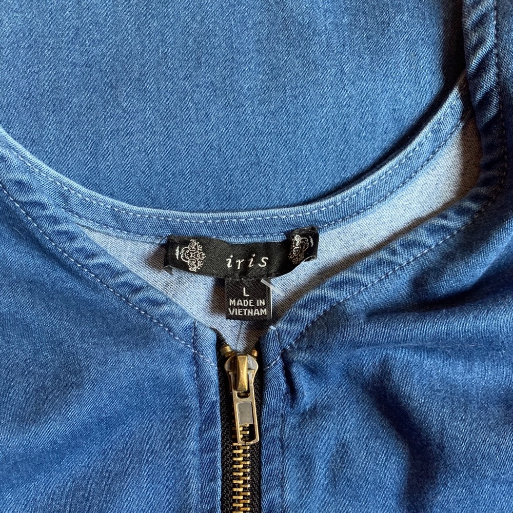Iris ,Zipper detail, Denim dress. - Picture 8 of 10